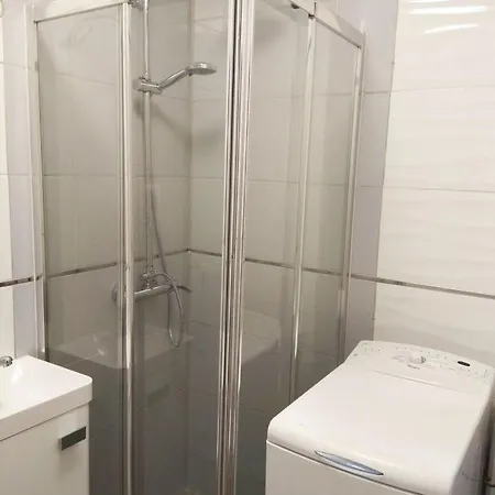 民宿 Single Private In A 5 Shared *