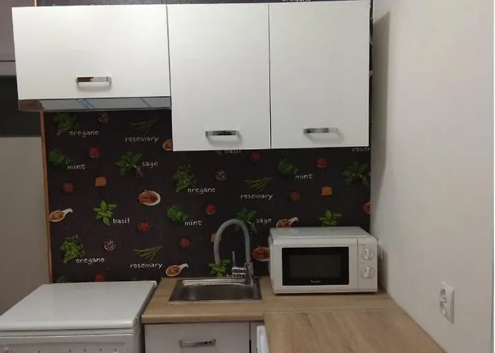 Single Private In A 5 Shared 民宿